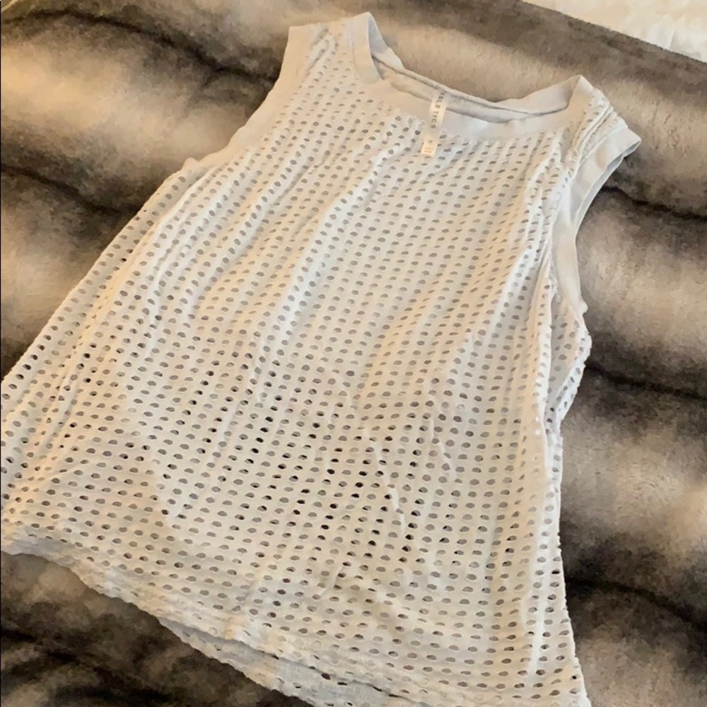 Fabletics Size M Mesh Workout Tank